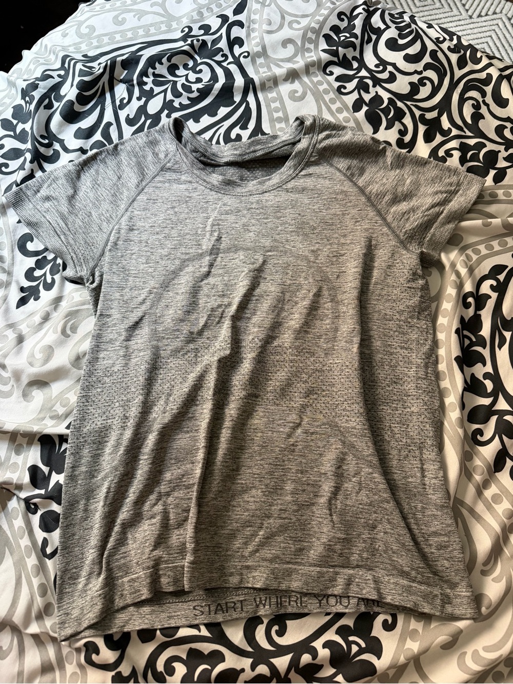 lululemon athletica Heather Gray Short Sleeve Crew Tee